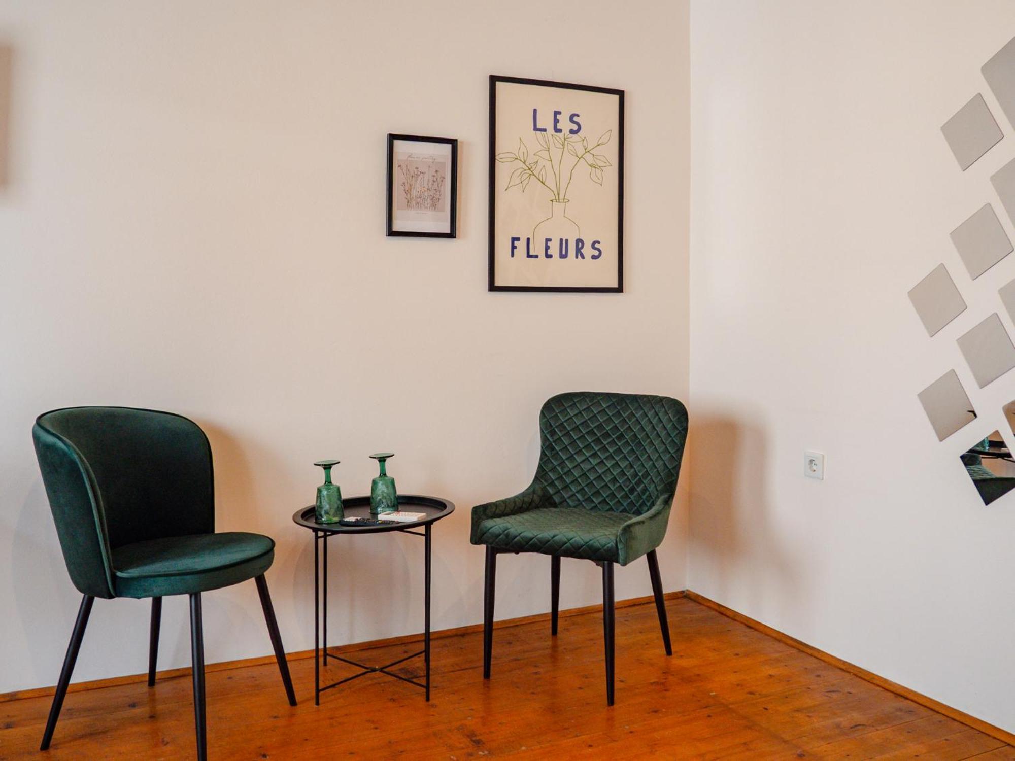 Aparthotel Andar's People